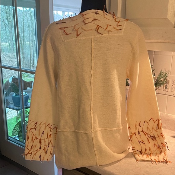 Parkhurst Wool Embrodiered Sweater - Picture 2 of 9